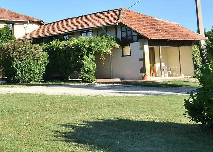 La Maison De Thelma Hébergement de vacances Bezues-Bajon